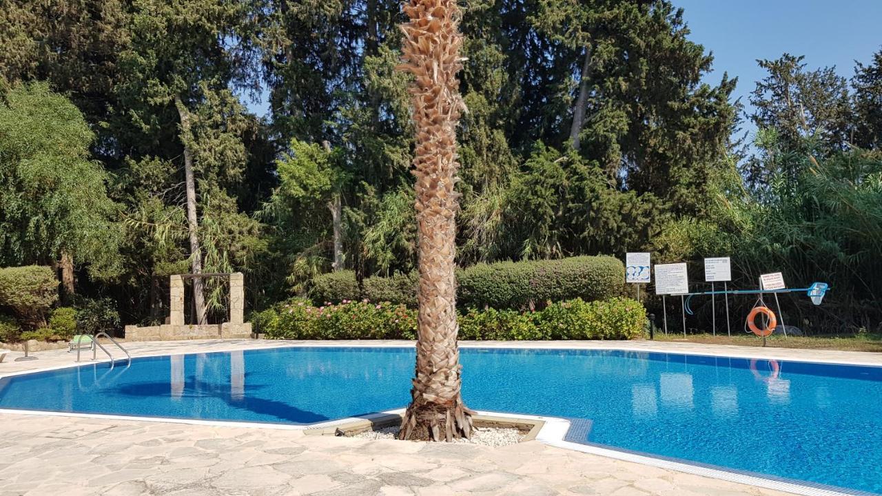 Paradise Gardens IV 2 Bd Amazing Apartment Paphos Eksteriør billede