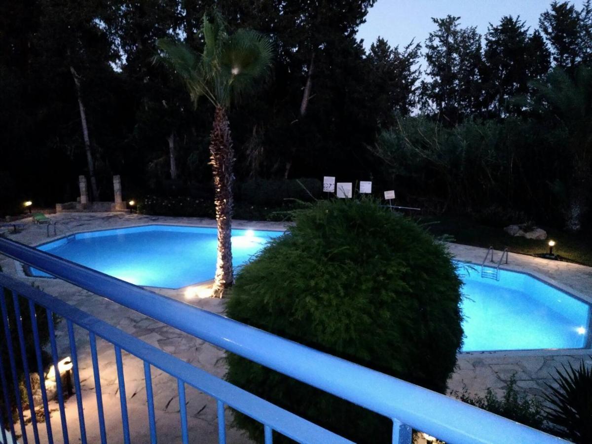 Paradise Gardens IV 2 Bd Amazing Apartment Paphos Eksteriør billede